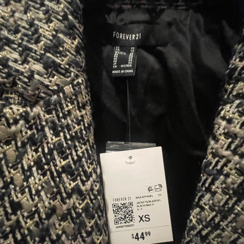 Short blazer - Picture 6 of 6